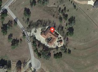 118 Canter Ln, Kerrville, TX 78028