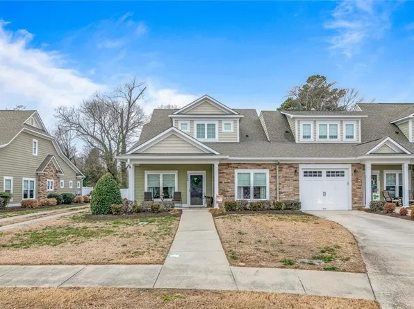 6988 Colemans Crossing Ave, Hayes, VA 23072