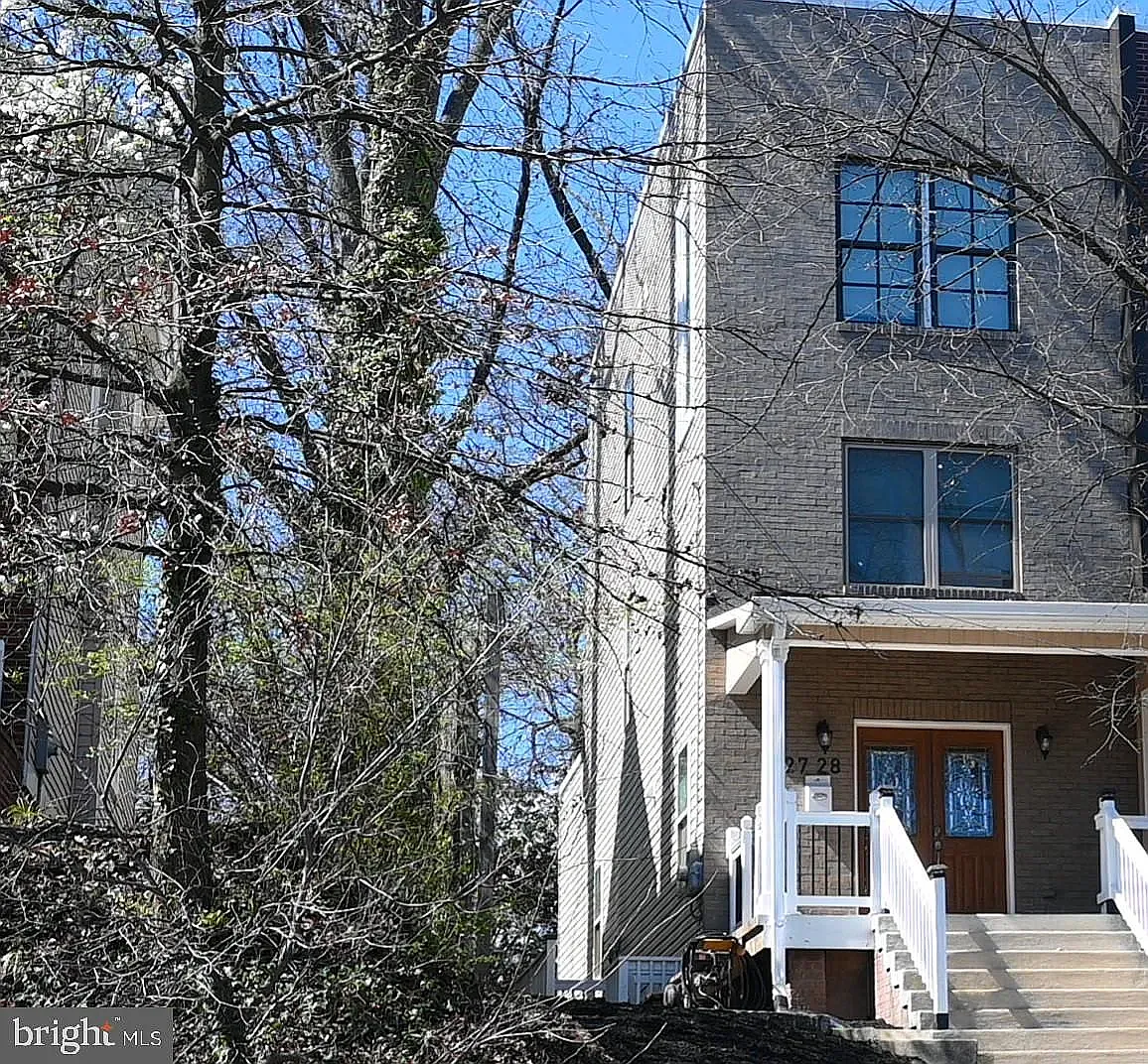 6 bed, 2172 sqft, $7,250 — Photo 1