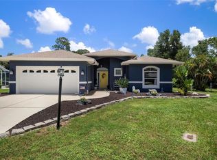 2061 Old Pine Way, Sarasota, FL 34232