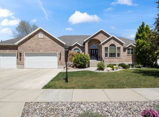 313 E Golden Pheasant Dr S, Draper, UT 84020