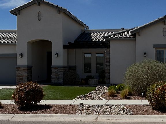 2nd image of 3722 Santa Julia Rd