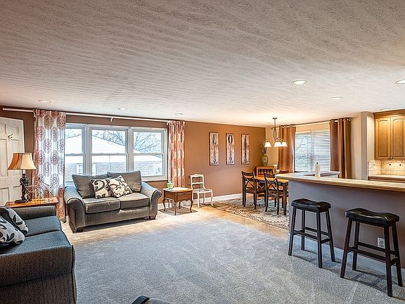 4th image of 630 Princewood Ave