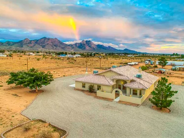 9520 Dragonfly Ave, Las Cruces, NM 88012