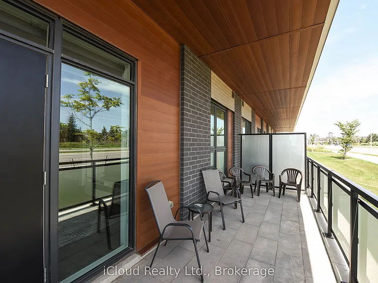 95 Dundas St W #4 — Photo 37