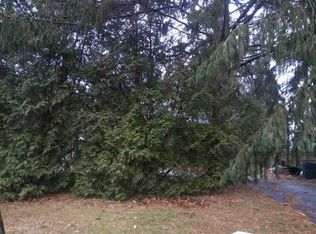 137 Radio Ave, Miller Place, NY 11764