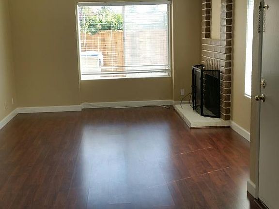 3rd image of 5964 S Garden Ct
