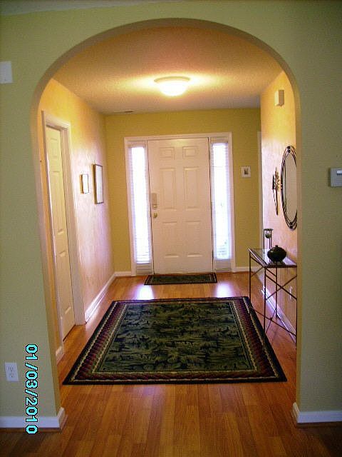 2nd image of 140 Fairford Dr