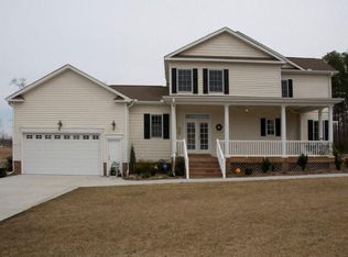 102 Johnston Ln, New Bern, NC 28562