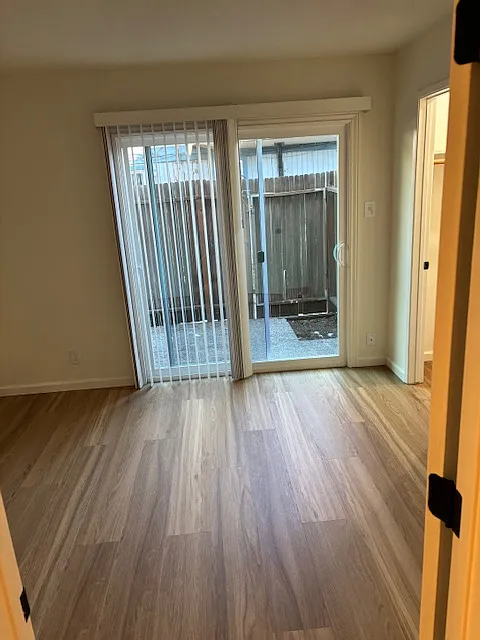 Building Photo - 4359 Fairlands Dr #1