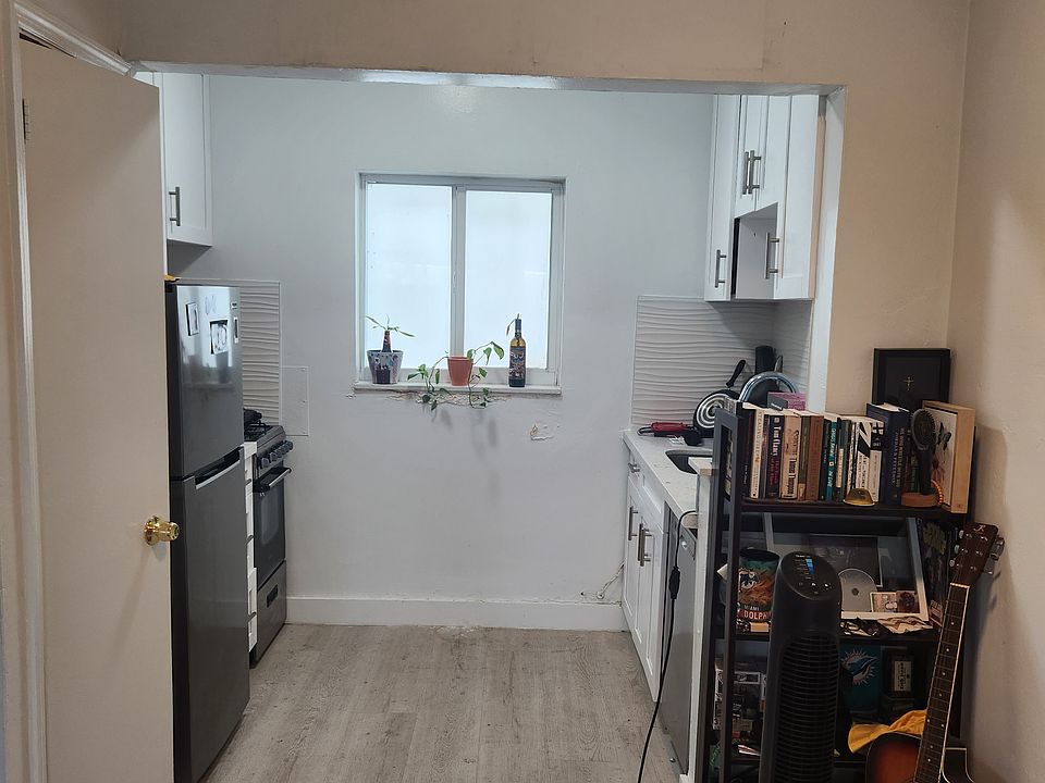 1st image of 5-6648 Abbott Ln #5