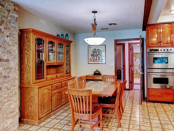 5th image of 6328 Quail Creek Dr