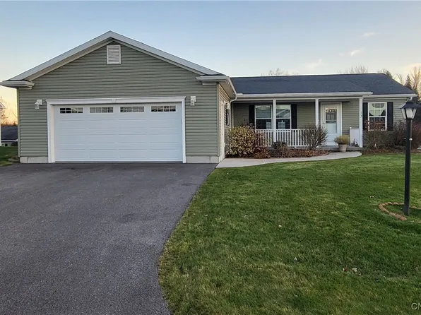 33 Hosta Ln, Clinton, NY 13323