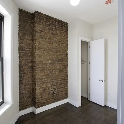 Rented by Nooklyn NYC LLC | media 24