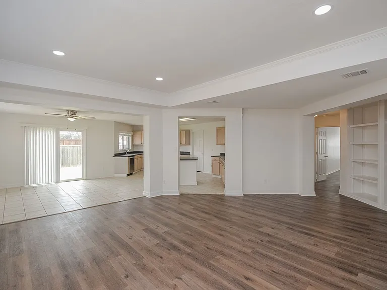 6410 Nottoway Ct — Photo 10