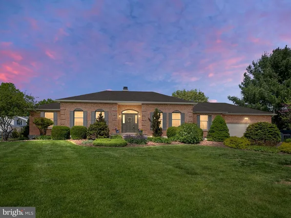 14 Marker Dr, Wilmington, DE 19810