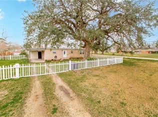 420 S 9th St, Ponchatoula, LA 70454