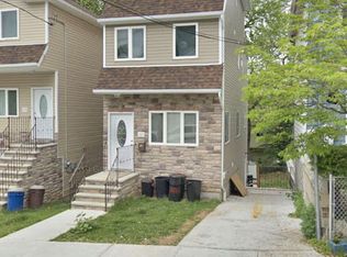 121 Hendricks Ave, Staten Island, NY 10301