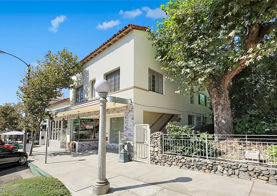 57 N Baldwin Ave #B