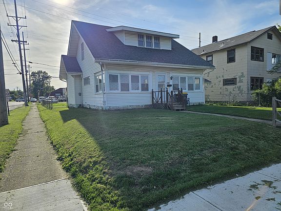2nd image of 2629 E Lynn St