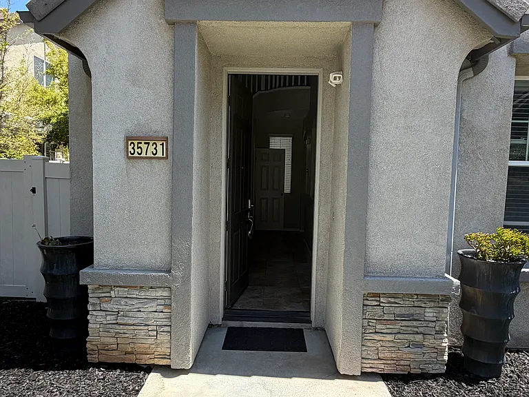 35731 Plume Ln — Photo 17