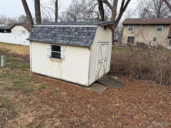 2nd image of 508 Dartmouth Dr