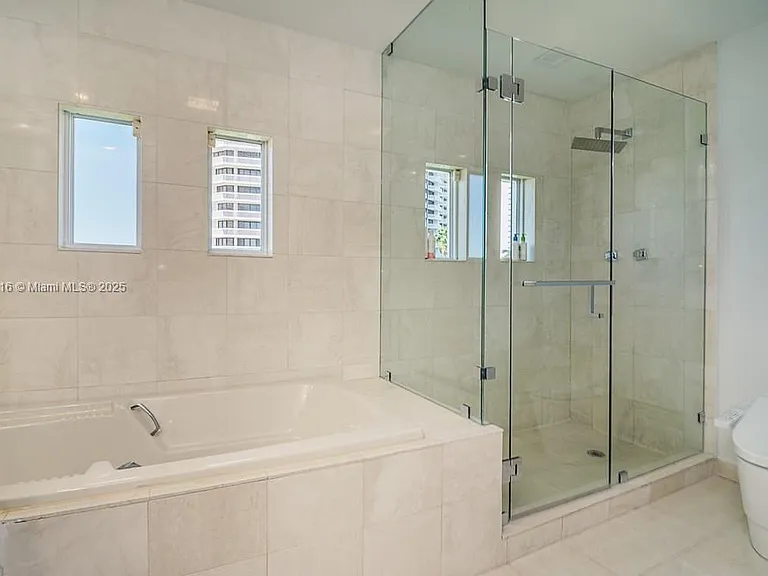 3500 Island Blvd #DPH01 — Photo 39