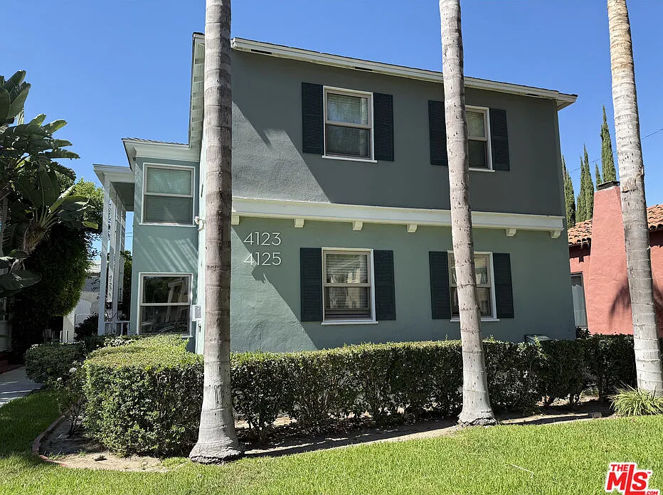 4125 1/2 W Toluca Lake Ave