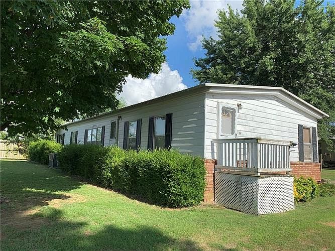 1st image of 1112 W Tulsa St