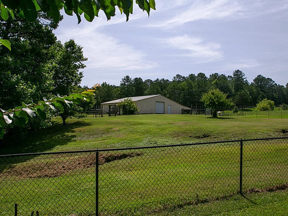 4th image of County Road 4203