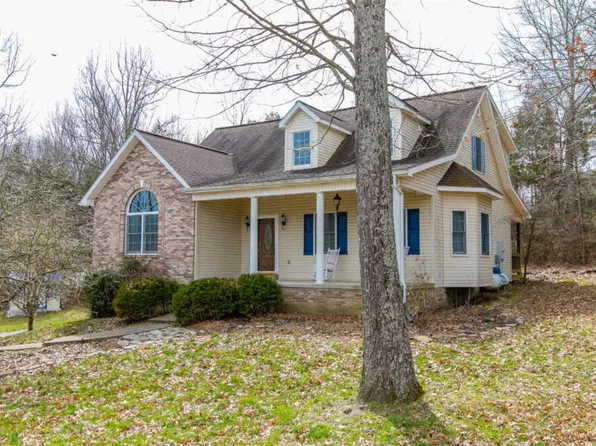 2030 Mooreland Dr, Lawrenceburg, KY 40342