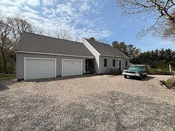 2nd image of 2560 Nauset Rd