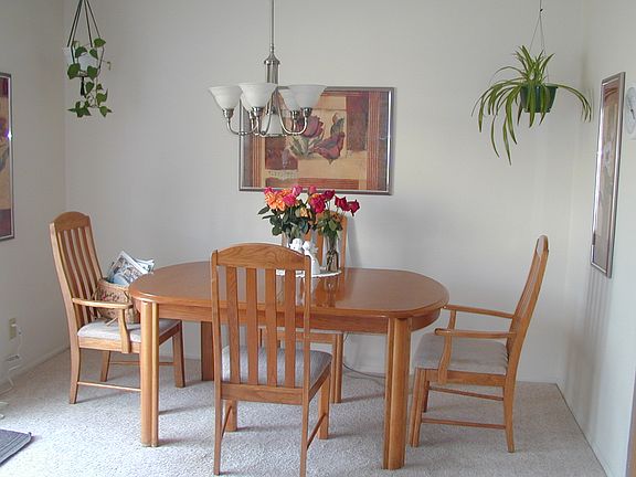 3rd image of 10516 Karen Ave NE