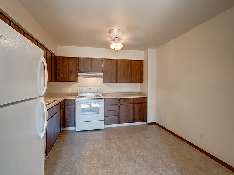 304 King St #6 — Photo 8