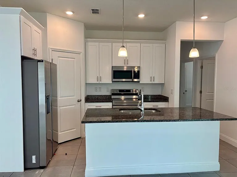 2399 Missouri Ave — Photo 5