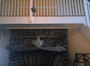 22 Coulter Dr, Jamestown, RI 02835