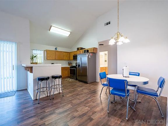 4th image of 5638 Charlene Ct