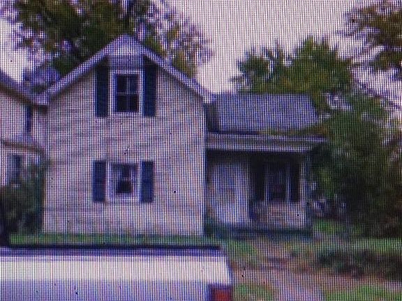2nd image of 935 S Greenlawn Ave