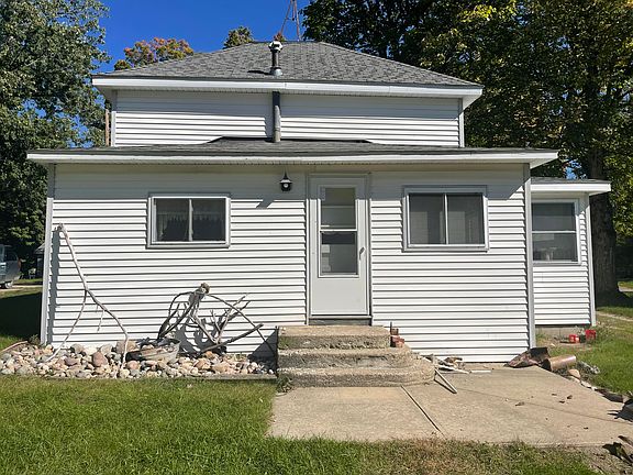 4th image of 214 S Pine St