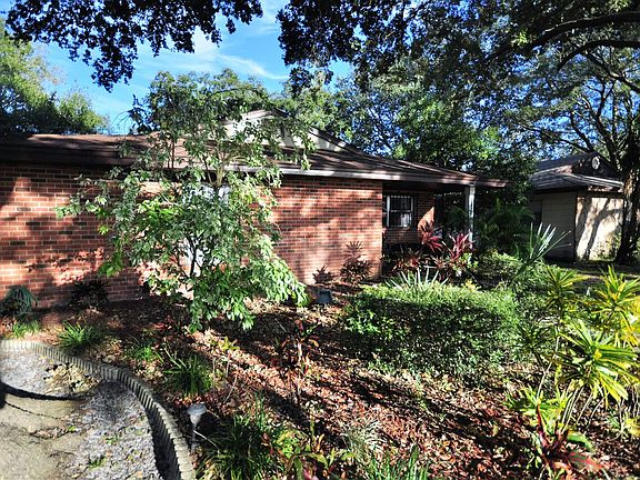2nd image of 4029 19th St N