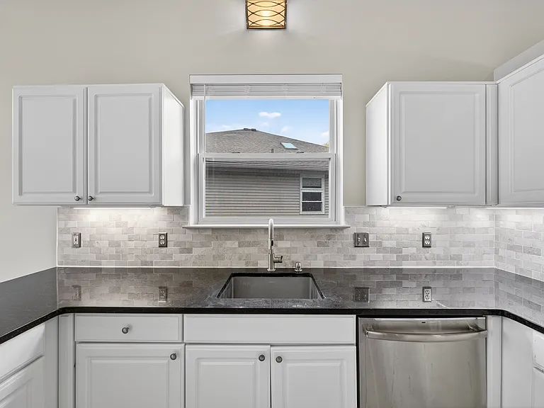 3141 Bridlewood Dr — Photo 15