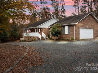278 Newport Dr, Mount Gilead, NC 27306
