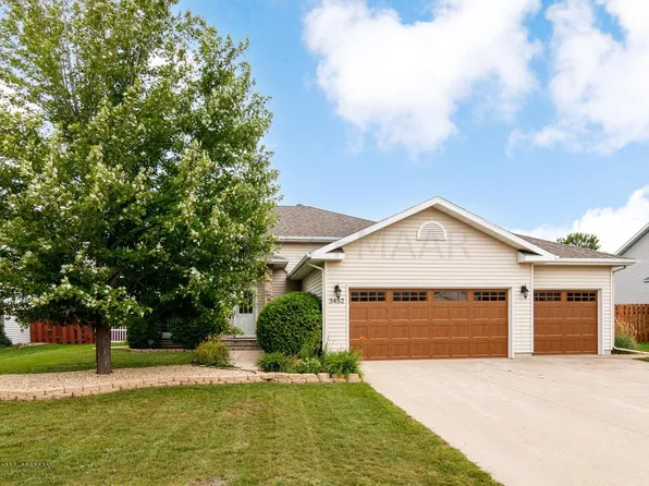 3452 42nd Ave S, Fargo, ND 58104