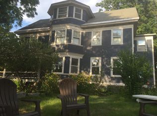 90 Lake Ave APT 2, Saratoga Springs, NY 12866