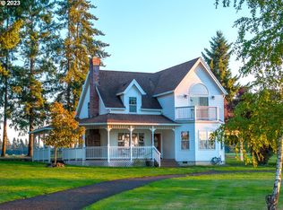 20464 S Criswell Rd, Oregon City, OR 97045