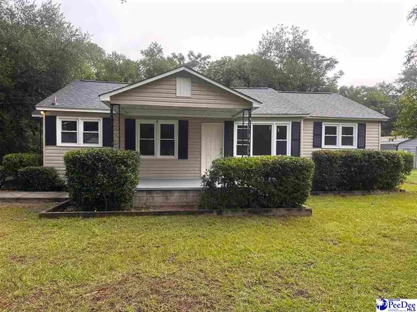 1038 E Carolina Ave, Hartsville, SC 29550