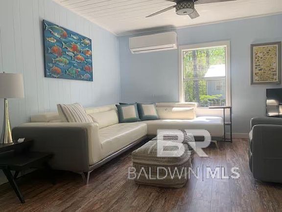 3rd image of 42090 Bayou Rd