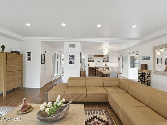 4th image of 690 Valley Vista Dr