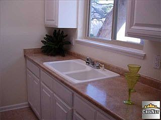 4th image of 6021 Fountain Park Ln APT 16