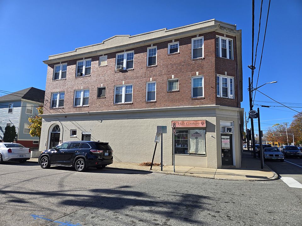 1st image of 820 Park Ave #307
